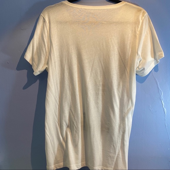 Graphic Tee - Picture 4 of 4